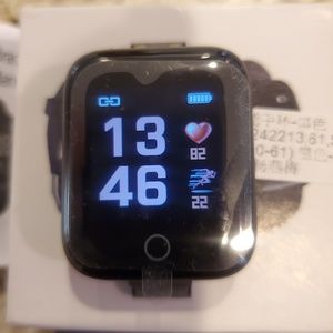 New Blk Bluetooth Smart Watch Plus Pedometer/HR/Blood Oxygen/ Fitness an…